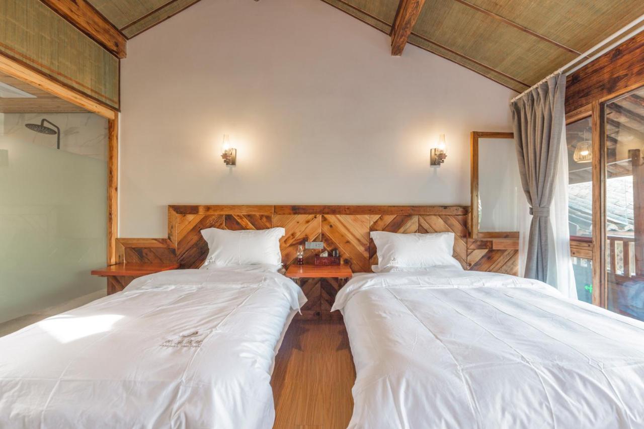 Swallow Nest Guesthouse Кунмин Екстериор снимка