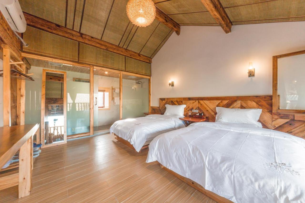 Swallow Nest Guesthouse Кунмин Екстериор снимка