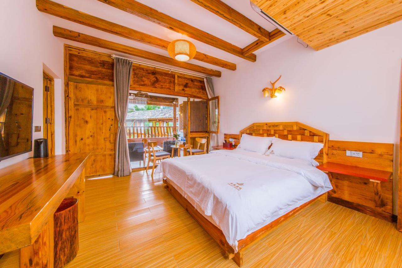 Swallow Nest Guesthouse Кунмин Екстериор снимка